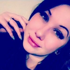 Meet your Posher, Tiffany